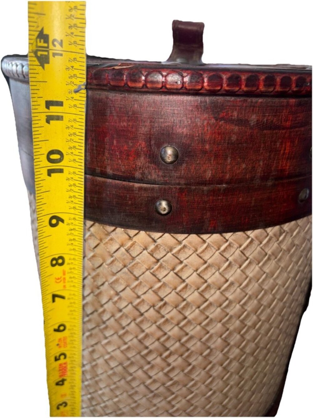 VTG. Antique Leather & Rattan Wood Storage Box Or Basket Travel Hat Box 12w x 15 - Picture 7 of 13